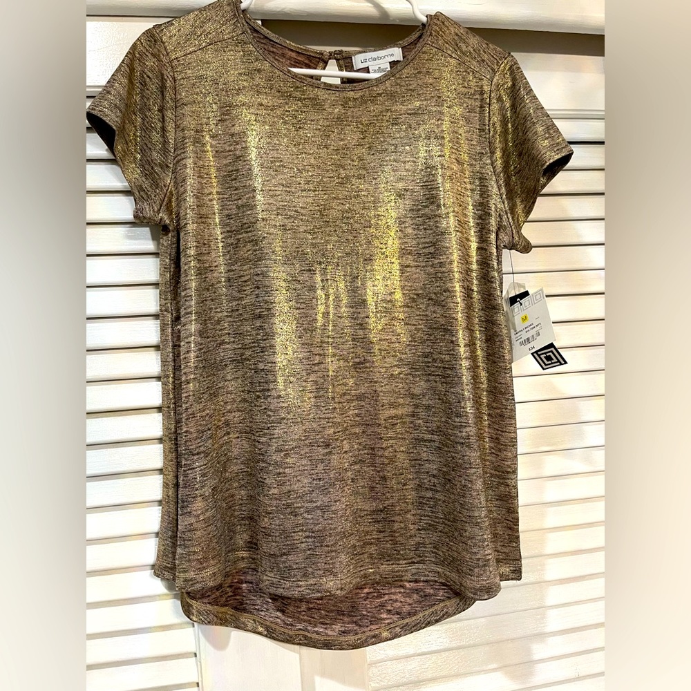Blouse with tag